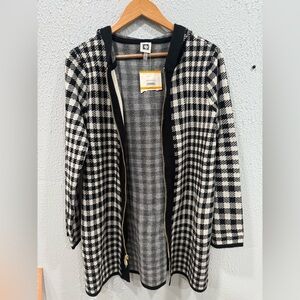 NWT Anne Klein Women’s S  black and oatmeal houndstooth duster cardigan sweater